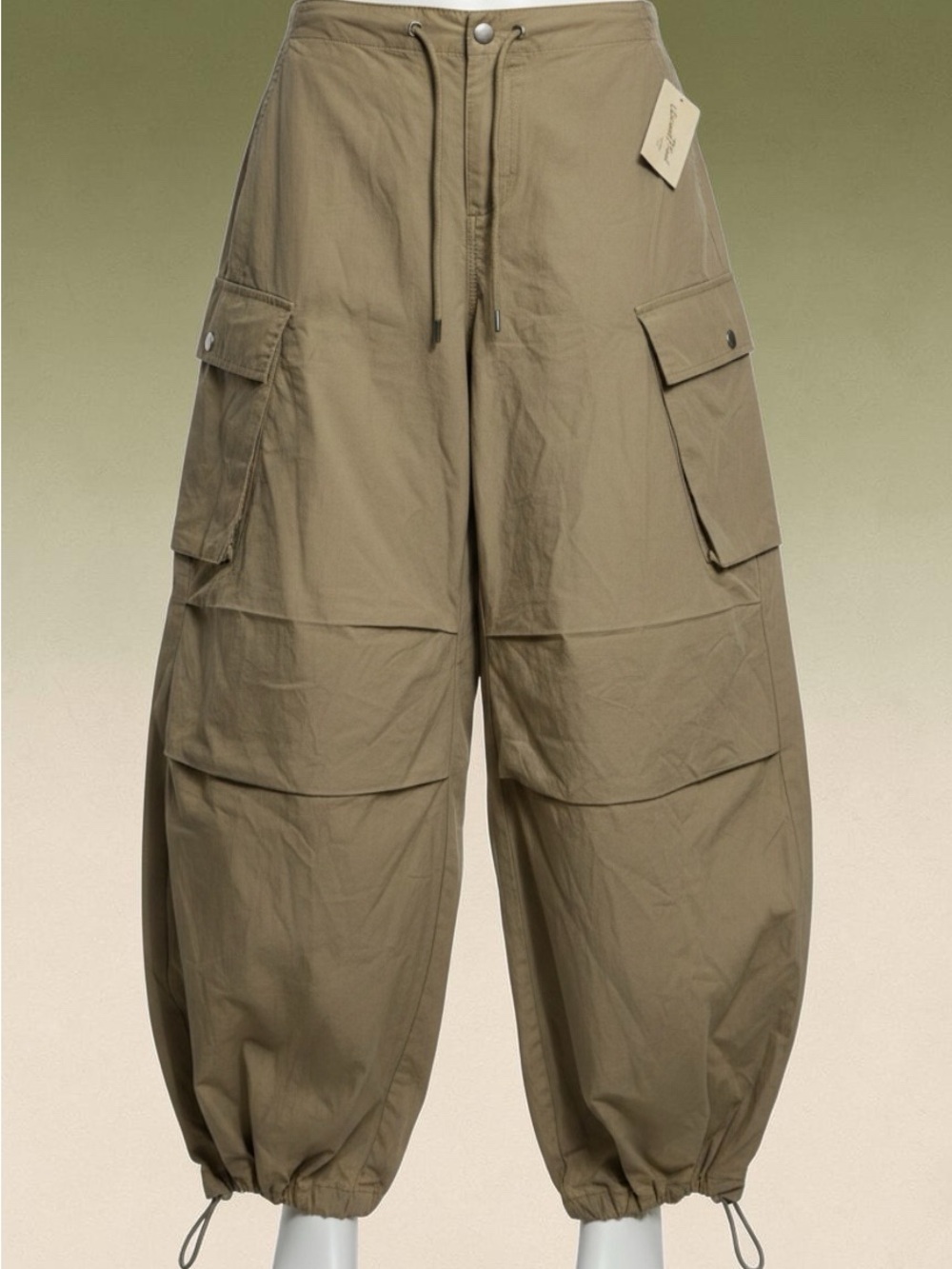 Universal Thread Olive Green Wide Leg Cargo Pants with Drawstring Hem